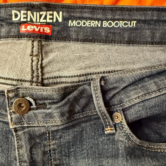 Denizen Levi's Classic Blue Bootcut Jeans Size 18M - Picture 2 of 3